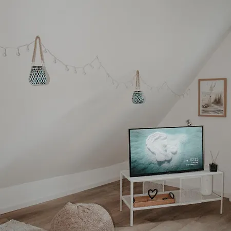 Cozy With A Stream View Apartmán