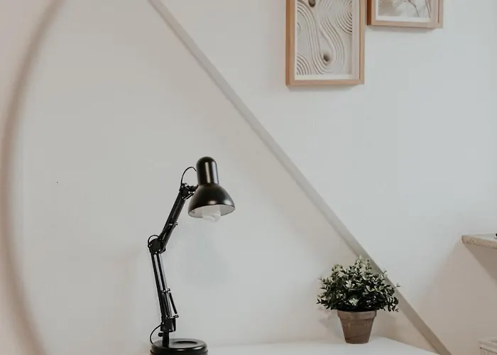 Cozy With A Stream View Apartman Vallendar